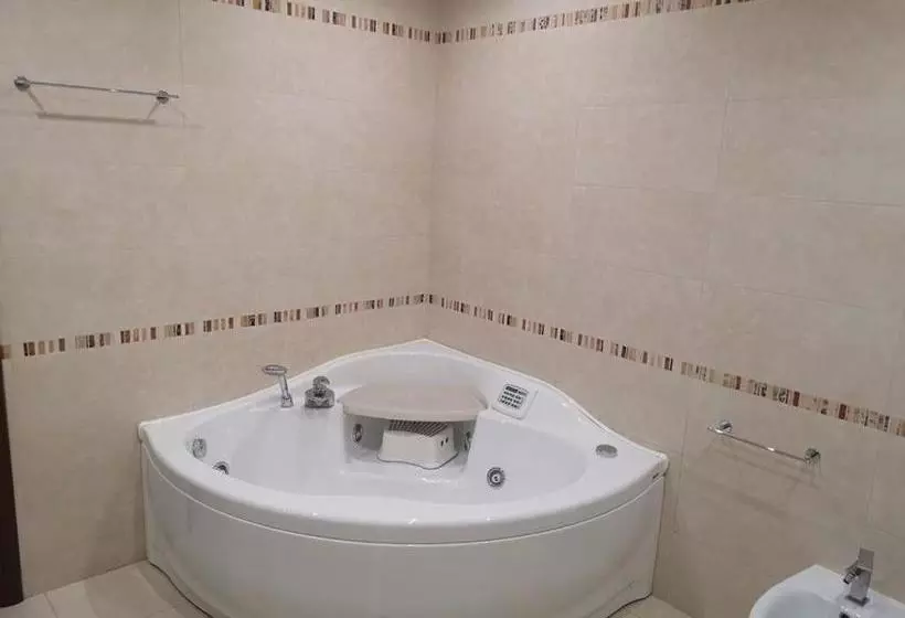 تختخواب و صبحانه Suite San Cataldo