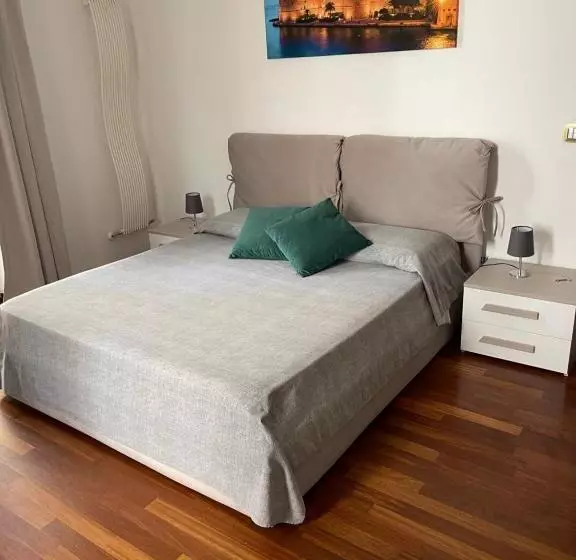 تختخواب و صبحانه Suite San Cataldo
