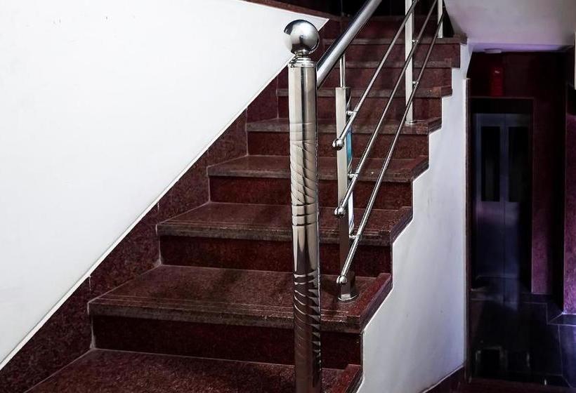 Fabhotel Eros 211   Nr Sreebhumi