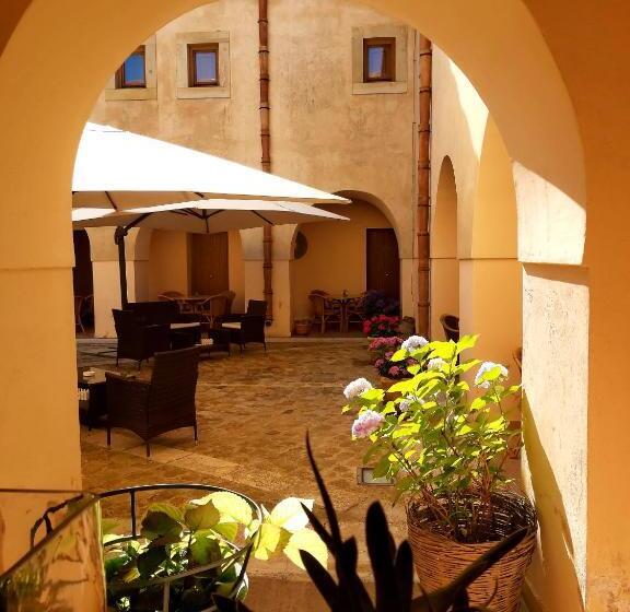 Отель Al Convento