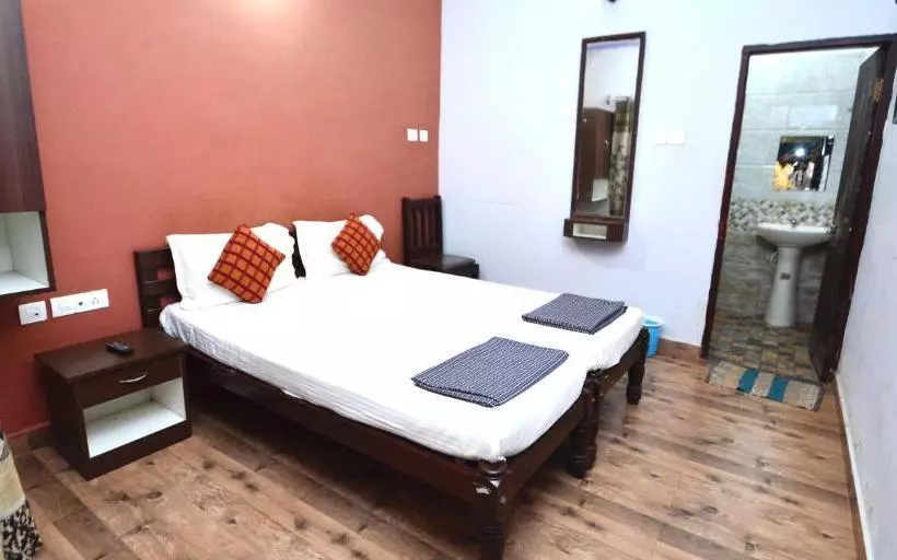 Hotelli Aryana Guest House