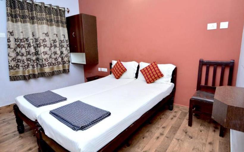 酒店 Aryana Guest House