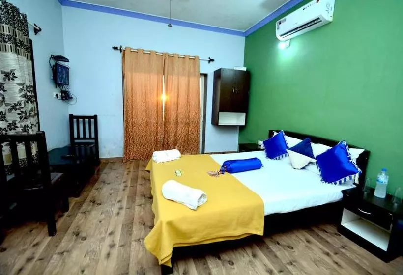 Hotelli Aryana Guest House