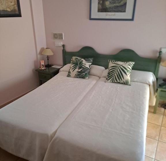 בית מלון כפרי La Huerta