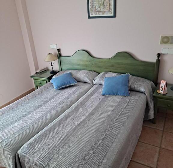 בית מלון כפרי La Huerta