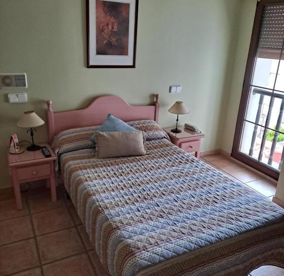 בית מלון כפרי La Huerta