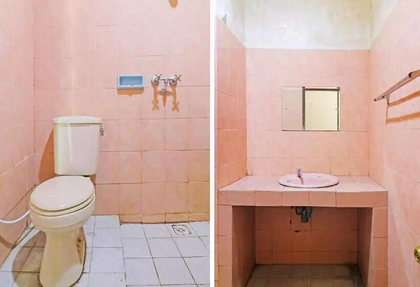 Hotelli Oyo 90382  Sarah Sukabumi