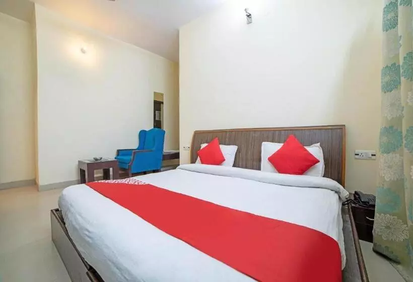 ホテル Queens Pearl Inn