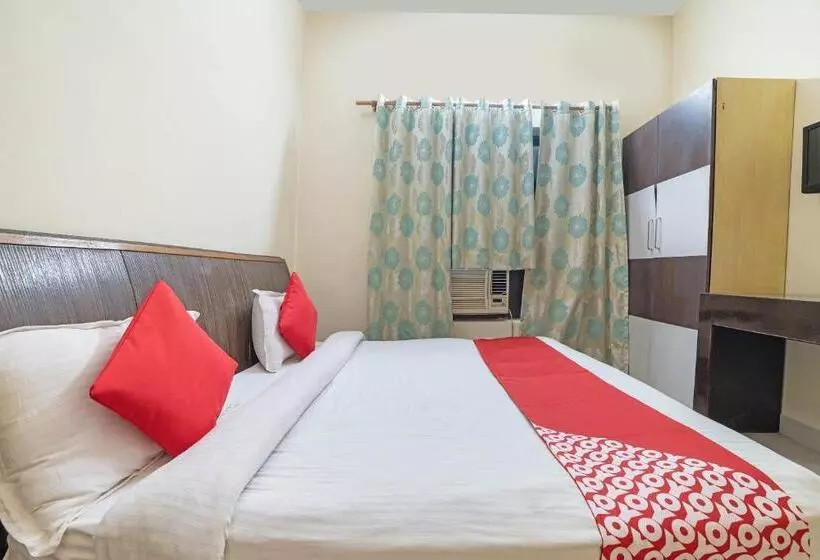 ホテル Queens Pearl Inn