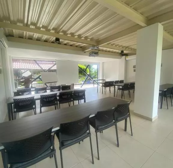 هتل Villa Juana