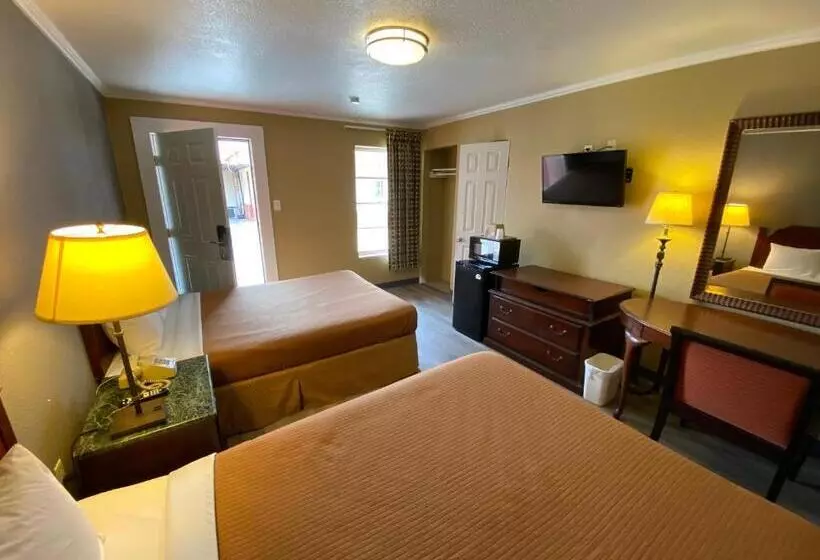 Motelli Travel Inn Snyder