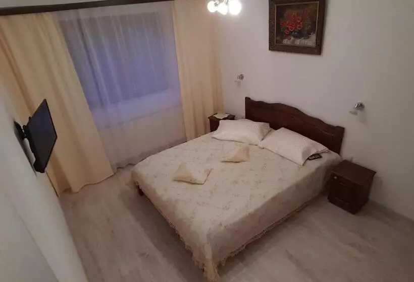 ペンション Casa Presecan