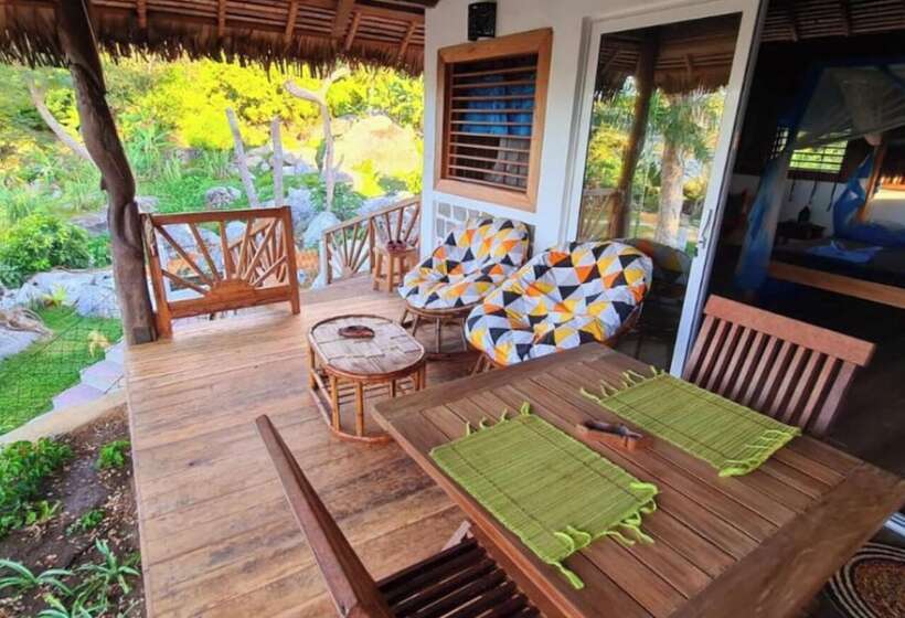 پانسیون Coconut Lodge