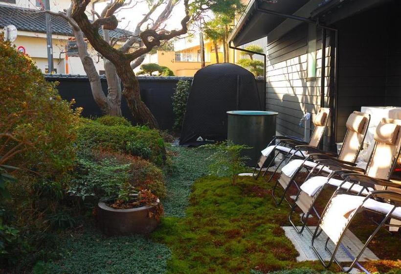 Pensão ゲストハウス酒坊多満自慢