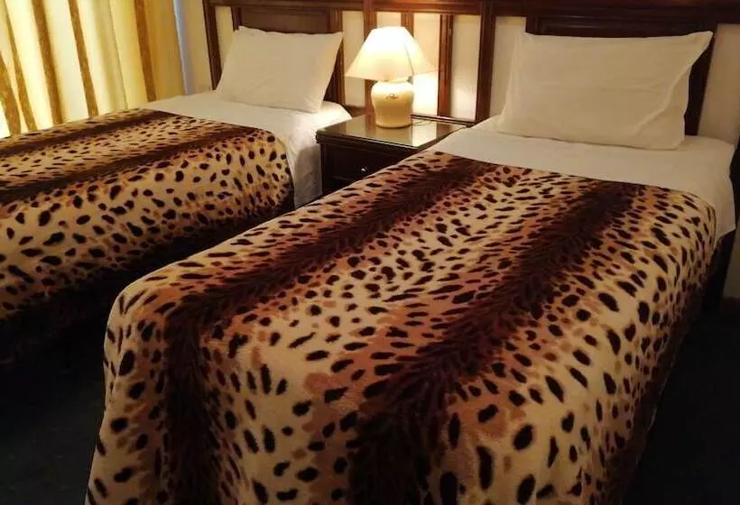 Delmon Suites