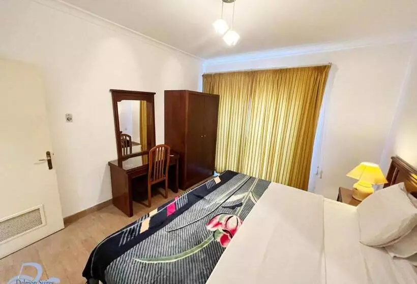 Delmon Suites