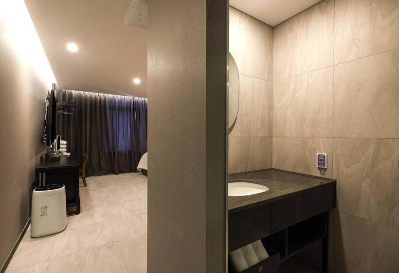 Hotel Namyangju Aone