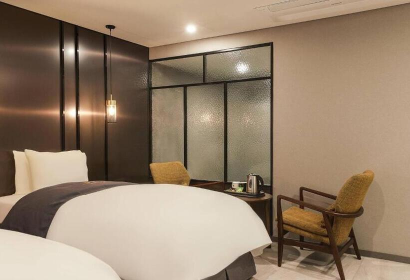 Hotel Namyangju Aone