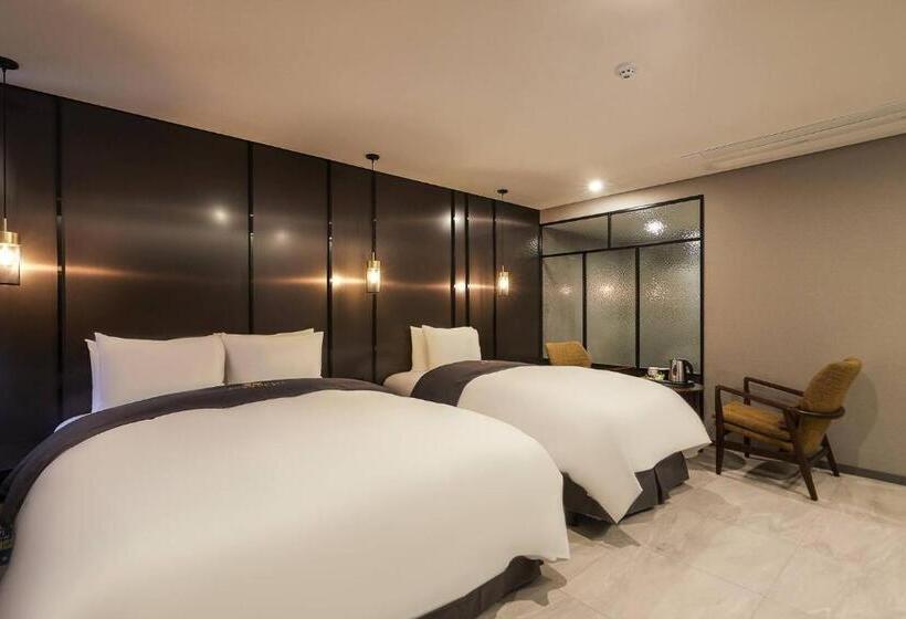 Hotel Namyangju Aone