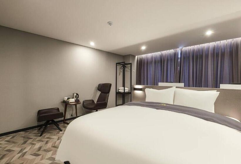 Hotel Namyangju Aone