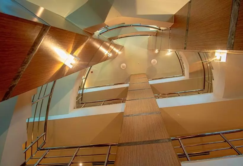 هتل Charleson Luxury