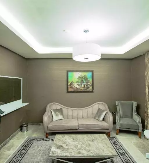 هتل Charleson Luxury