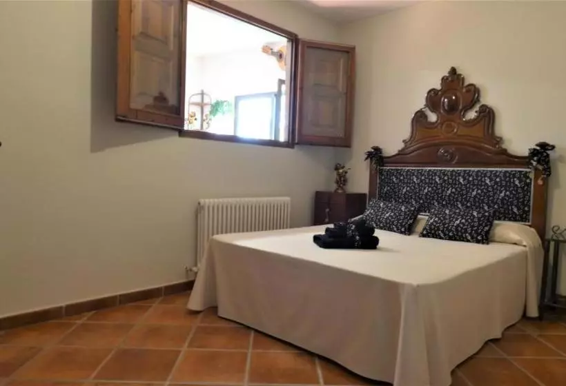 ホテル La Posada Del Isabena
