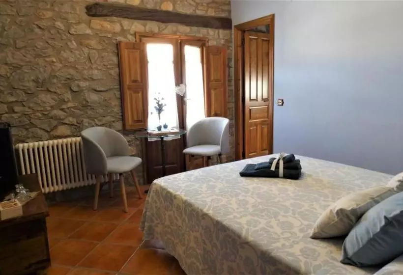ホテル La Posada Del Isabena