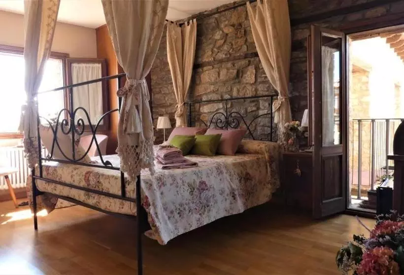 ホテル La Posada Del Isabena