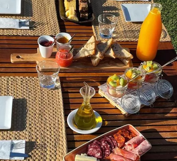 Hotelli No Mad Green