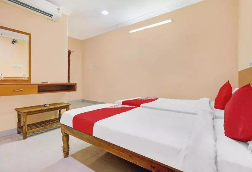 Hotel Oyo 81409  Sivajothi