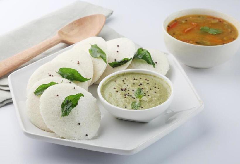 Hotel Oyo 81409 Sivajothi