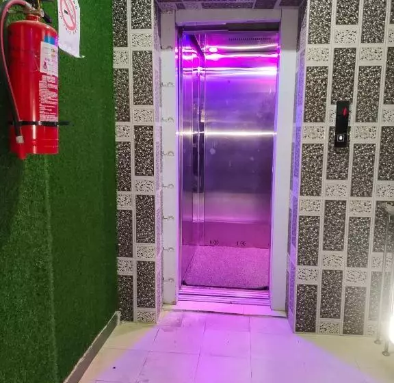 Hotelli Shresth