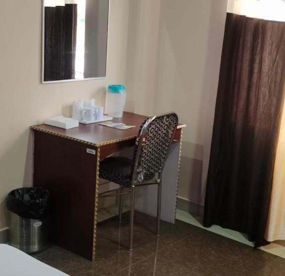 בית מלון כפרי Shresth