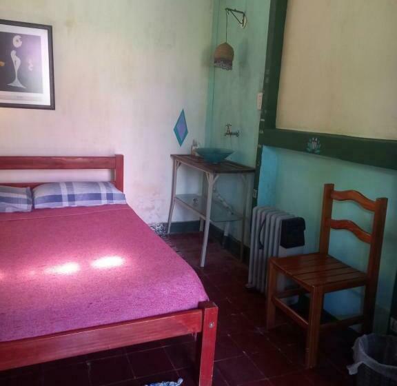 Pension Casa Del Arbol Hostel