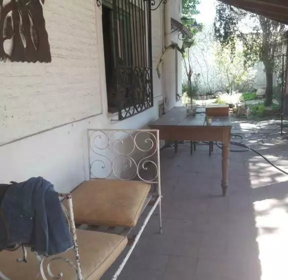 ペンション Casa Del Arbol Hostel