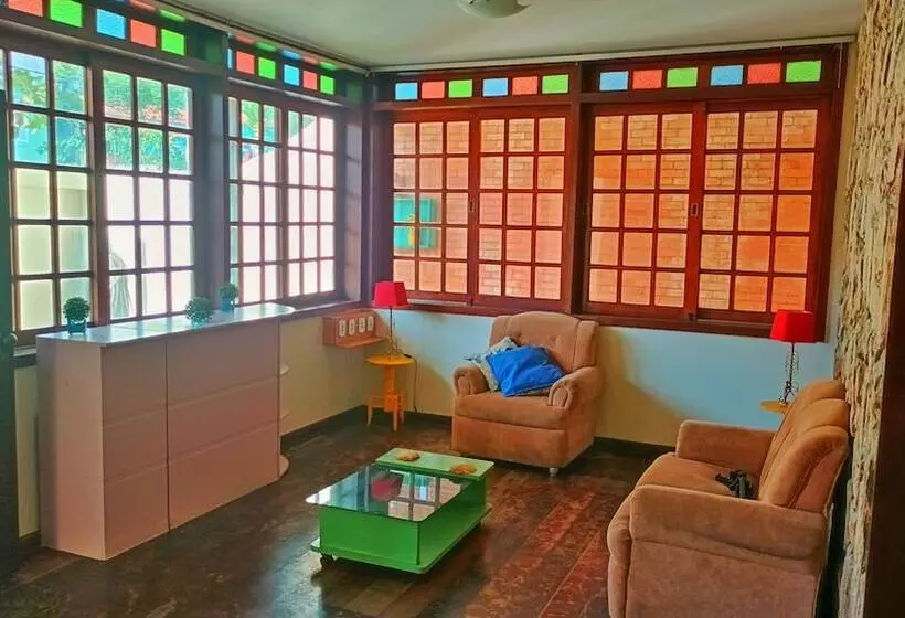 پانسیون Varandas Do Arraial Hostel