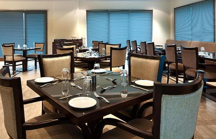 בית מלון כפרי Starwood  & Resort