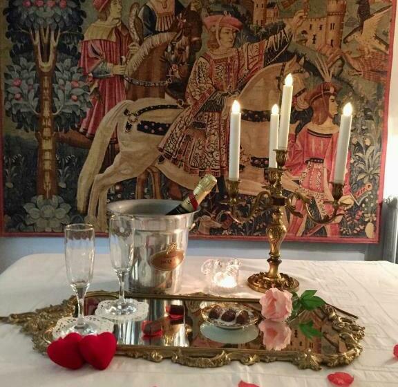 مبيت وإفطار Château Ratou