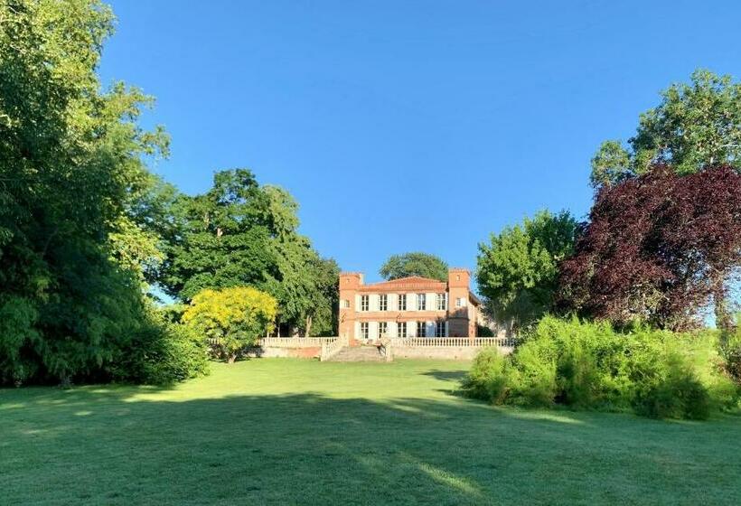 مبيت وإفطار Château Ratou