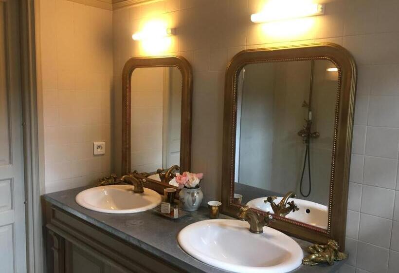 مبيت وإفطار Château Ratou