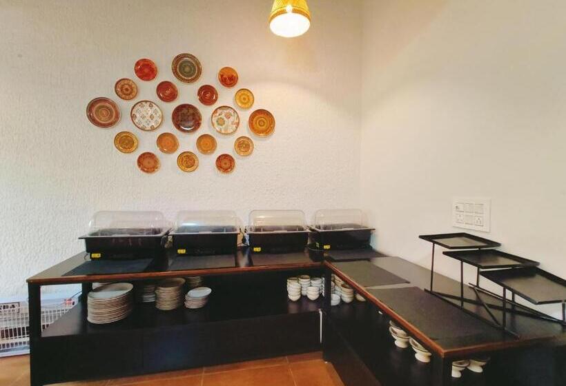 בית מלון כפרי Ataraxia Crestmont Resorts & Spa