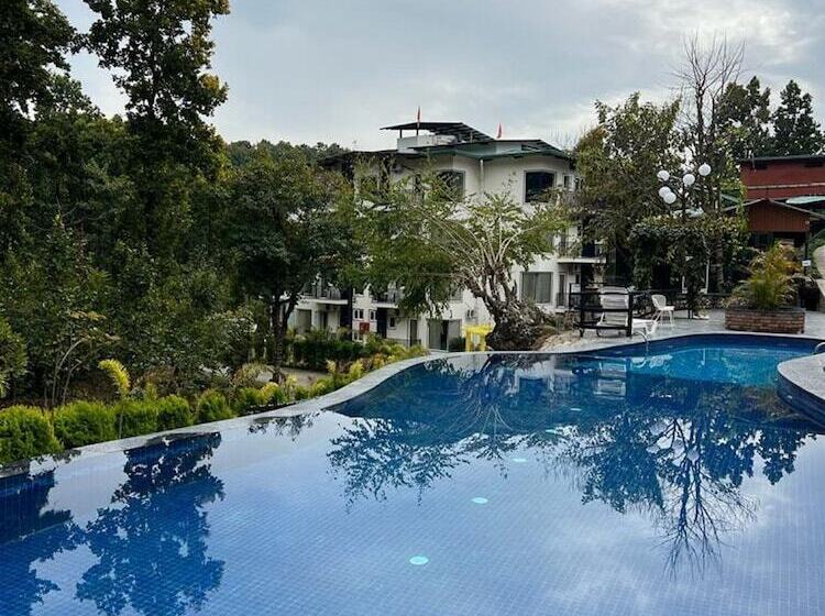 בית מלון כפרי Ataraxia Crestmont Resorts & Spa