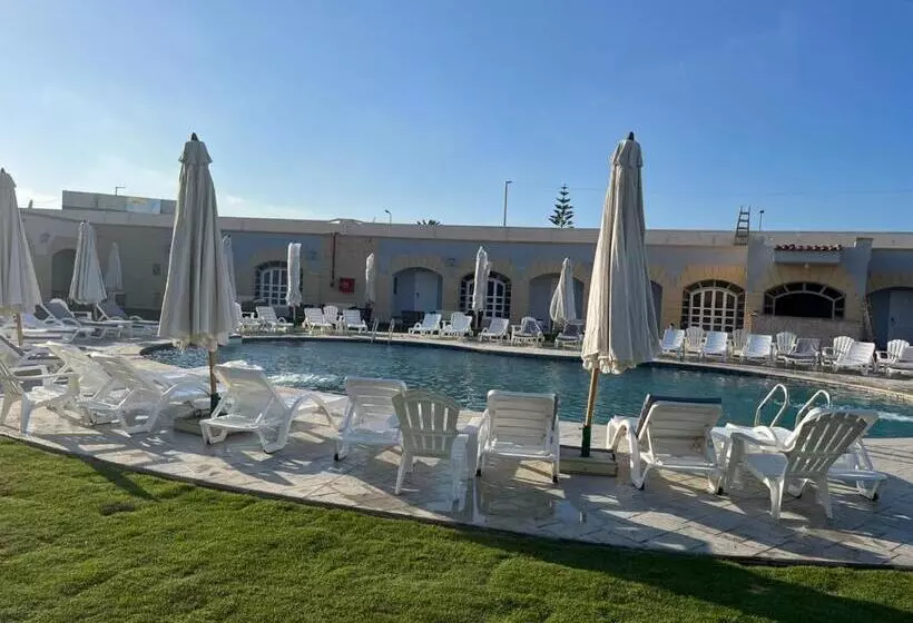 هتل Golden Lake Marina