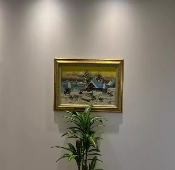هتل Golden Lake Marina