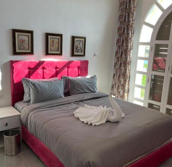 هتل Golden Lake Marina