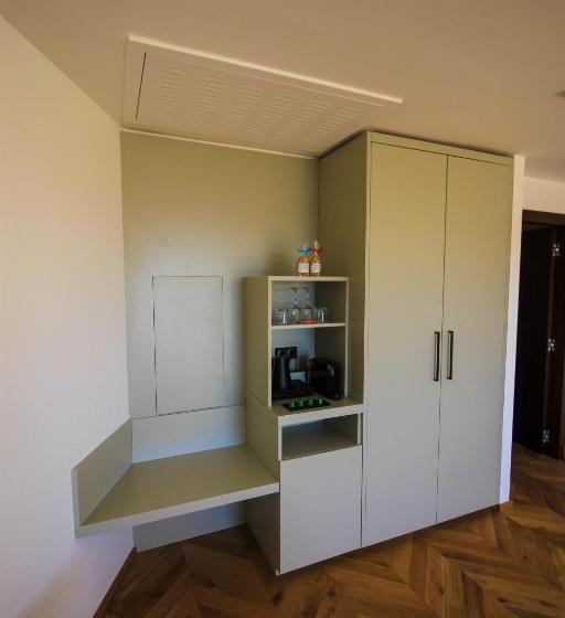 هتل Hôtel & Spa Rocabella