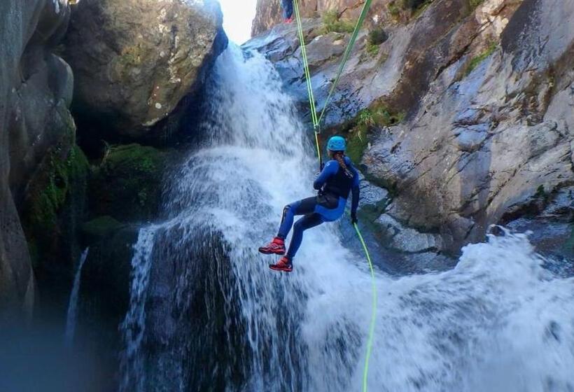 هتل Olhares Do Lobo Restaurante Lobo