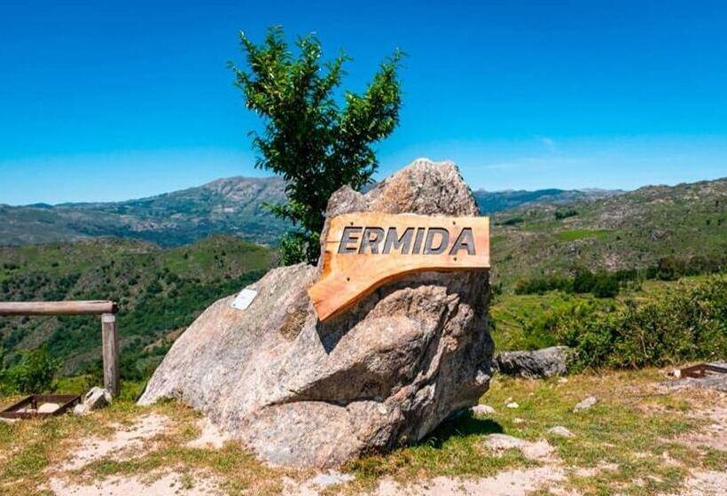 هتل Olhares Do Lobo Restaurante Lobo