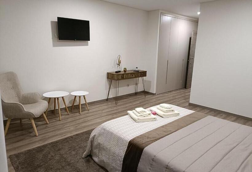 هتل Olhares Do Lobo Restaurante Lobo